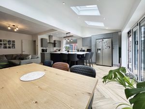 Kitchen family room- click for photo gallery